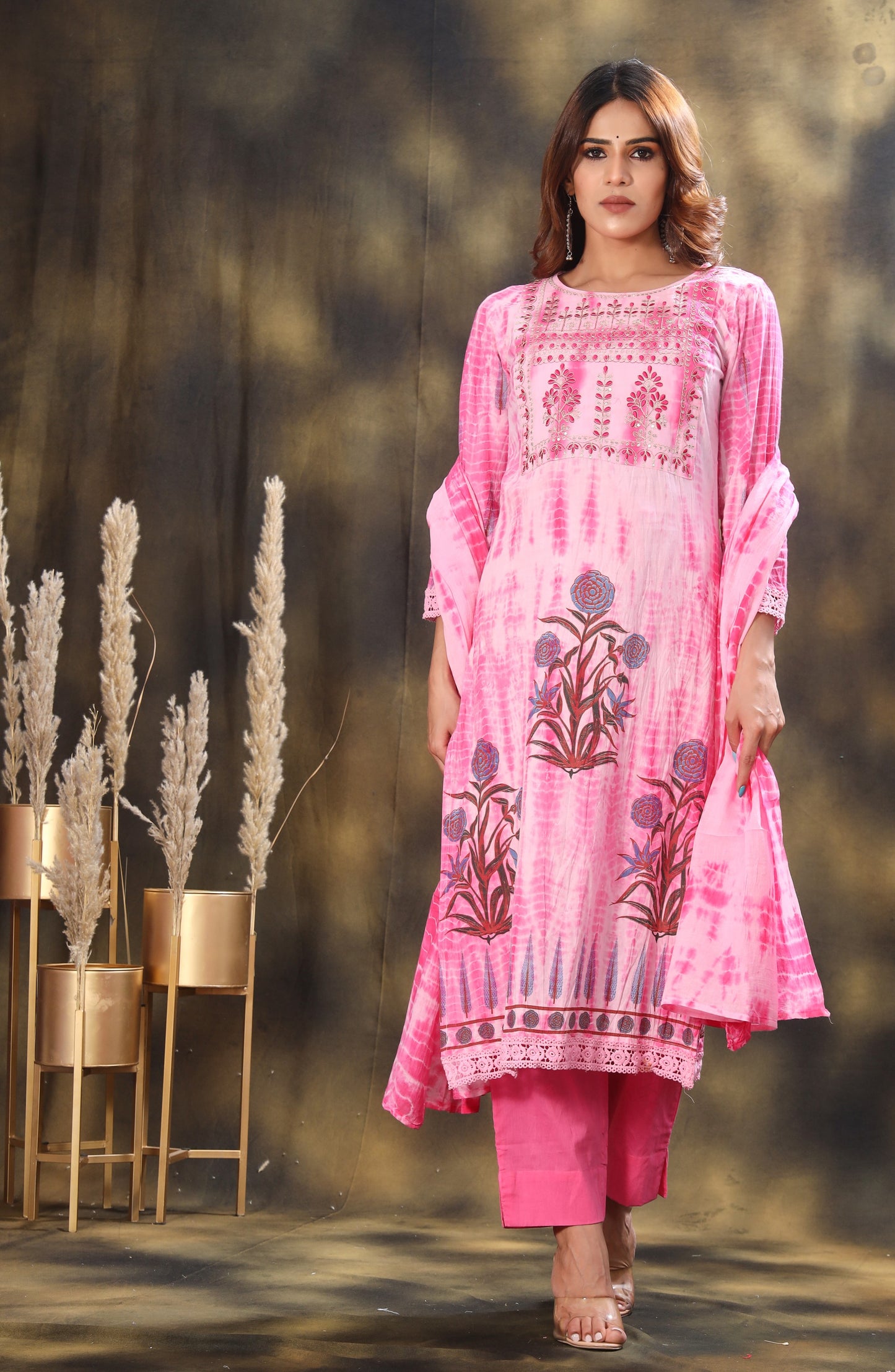 Shibori Printed Embroidered Kurta With Trousers And Dupatta