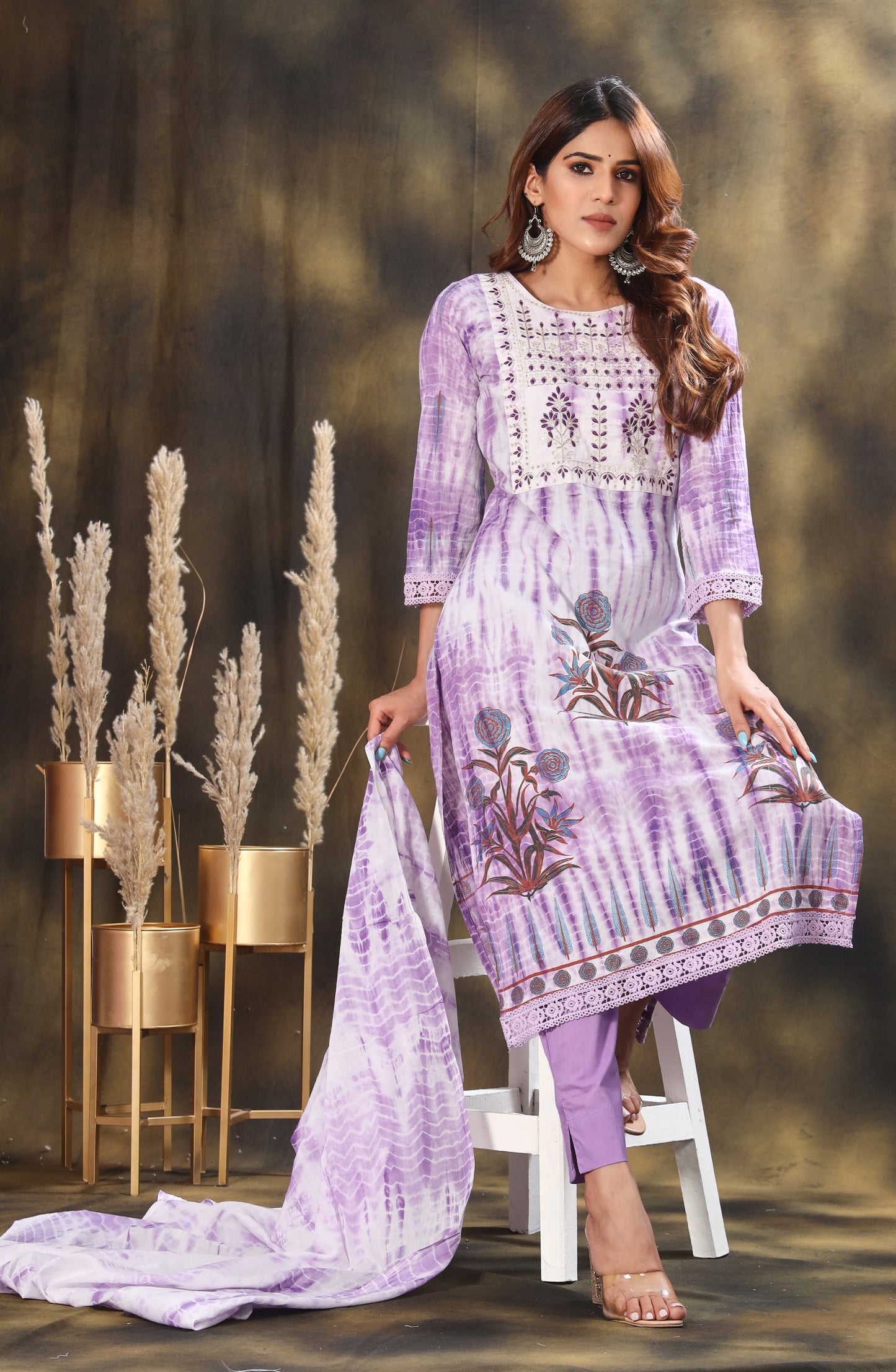 Shibori Printed Embroidered Kurta With Trousers And Dupatta
