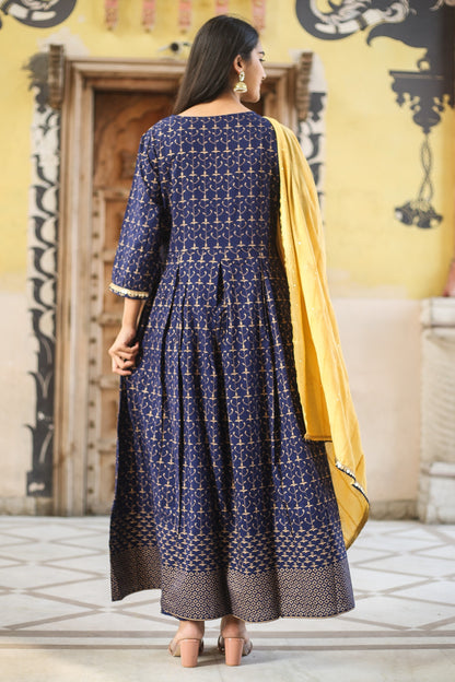 Ethnic Motifs Printed Sequinned Anarkali Kurta Set